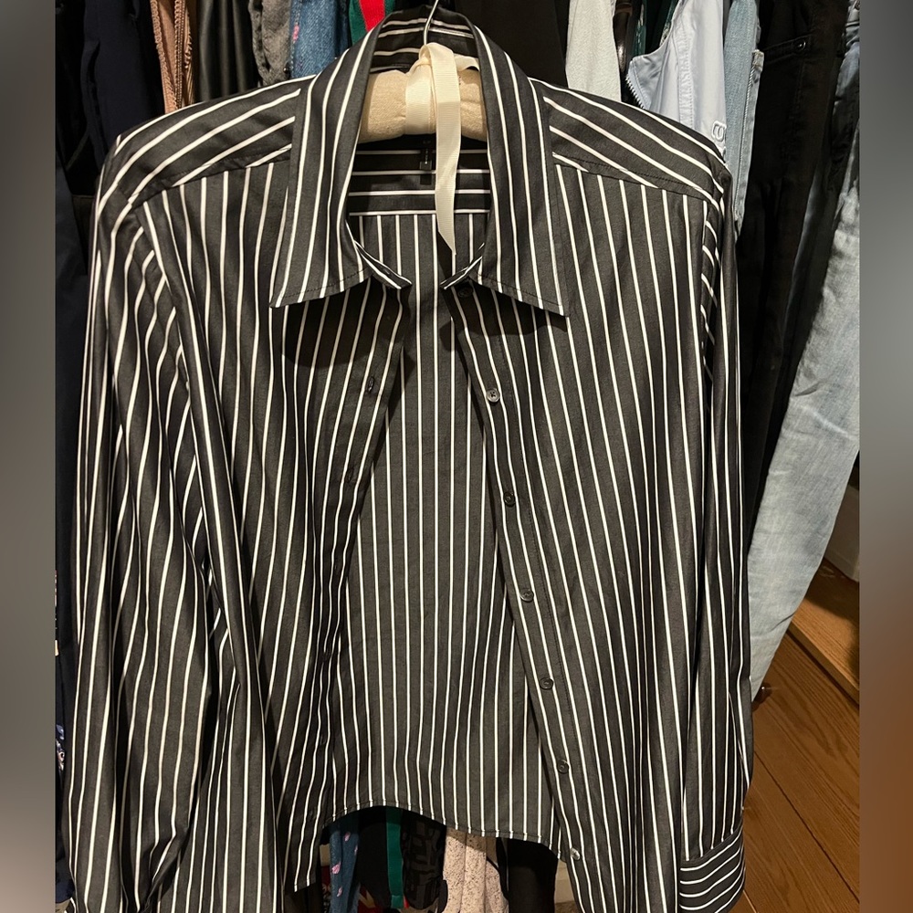 Woman top